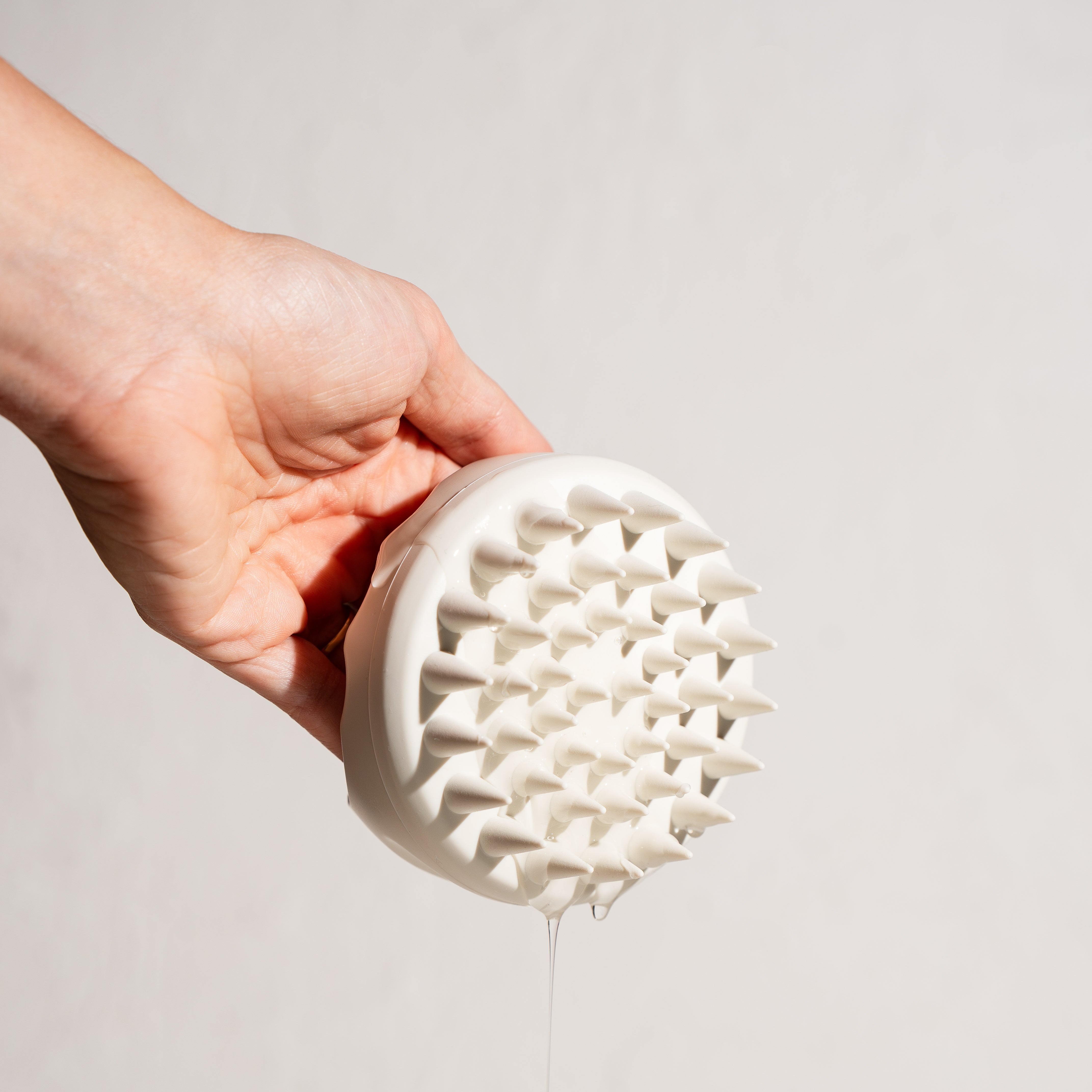 Deep-Cleansing Scalp Massager